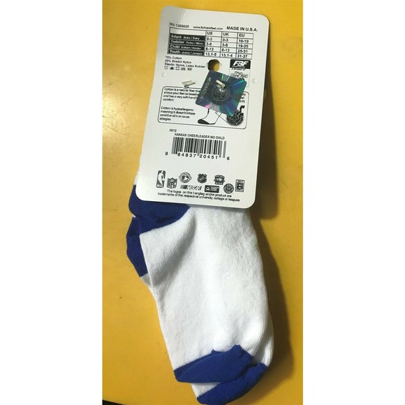 KU Kansas Univ SOCKS Child size 8-13 age 2-4 - Picture 8 of 12
